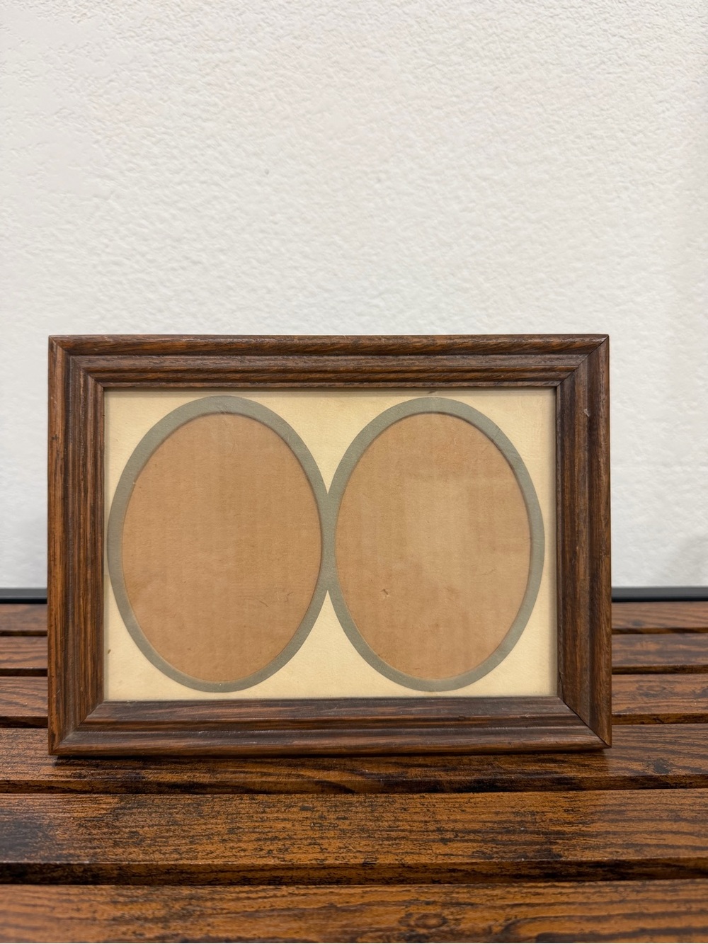 Classic Brown Wood Double Oval Photo Frame - Unbranded